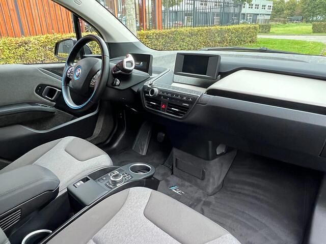 Occasion BMW i3 Comfort Edition 135 kW (184 PK) 2022 Blauw Hatchback