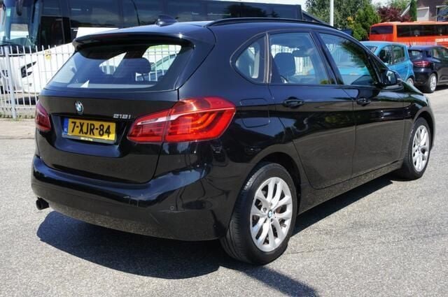 Occasion BMW 218 Executive 136 PK (100 kW) 2014 Zwart, metallic lak MPV
