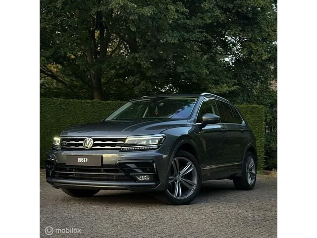 Grijs Gebruikt 2019 VW Tiguan Highline SUV | € 25.450 (Super prijs) - Afbeelding 1/4