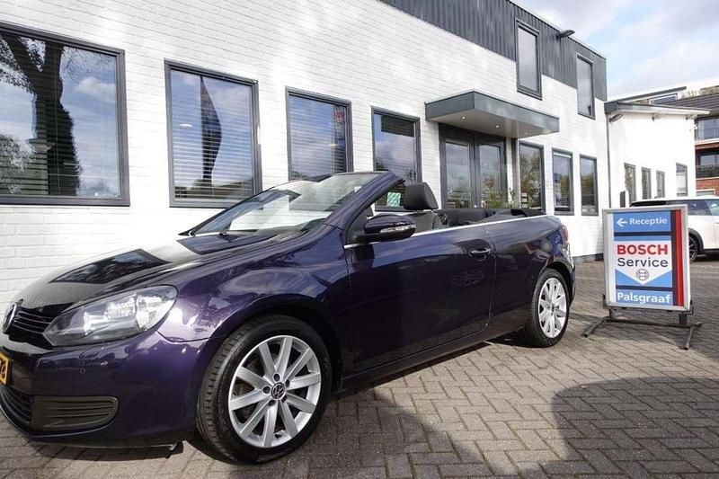 Paars Gebruikt 2012 VW Golf VII Highline Cabriolet | € 12.950 (Eerlijke prijs) - Afbeelding 1/4