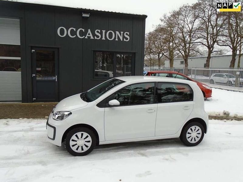 Wit Occasion 2024 VW up! Hatchback | € 14.995 (Eerlijke prijs) - Afbeelding 1/4