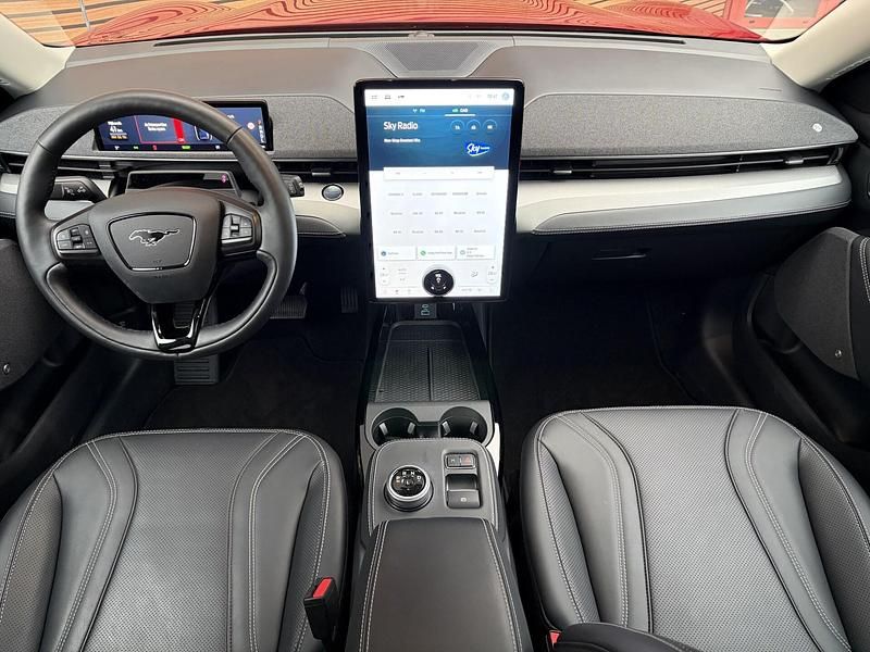 Occasion Ford Mustang 301 PK (221 kW) 2021 Rood SUV