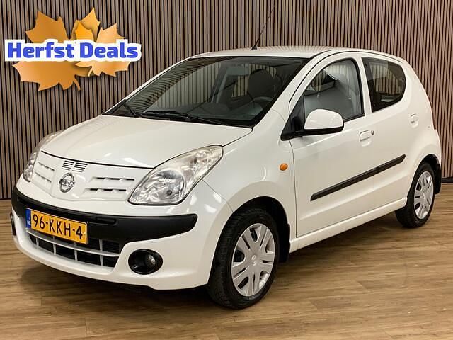 Wit Gebruikt 2010 Nissan Pixo Acenta Hatchback | € 3.945 (Iets duurder) - Afbeelding 1/4