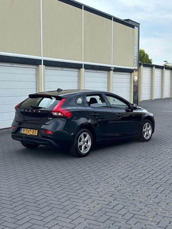 Occasion Volvo V40 Momentum 114 PK (83 kW) 2013 Zwart Stationwagen