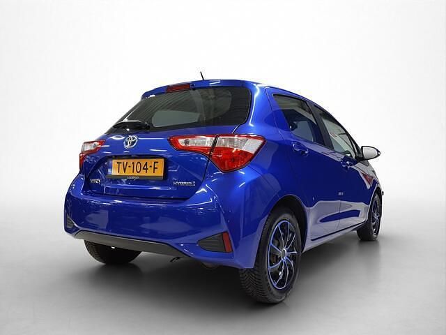Occasion Toyota Yaris Active 99 PK (72 kW) 2018 Blauw metallic Hatchback