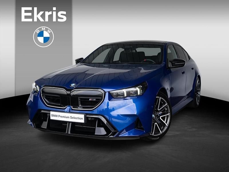 Blauw Gebruikt 2024 BMW M5 Performance Sedan | € 122.995 - Afbeelding 1/4