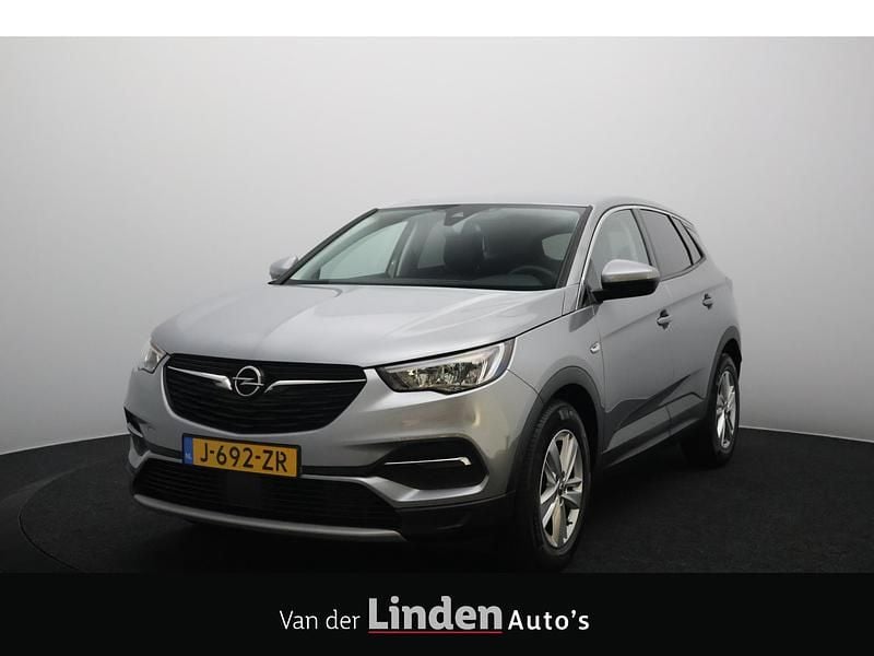 Grijs Occasion 2020 Opel Grandland X Business SUV | € 19.345 (Eerlijke prijs) - Afbeelding 1/4