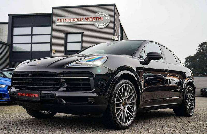 Zwart Gebruikt 2020 Porsche Cayenne Sport SUV | € 58.995 (Eerlijke prijs) - Afbeelding 1/4