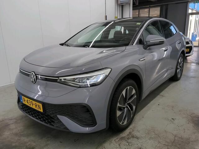 Grijs Gebruikt 2022 VW ID.5 Pro SUV | € 24.800 - Afbeelding 1/3