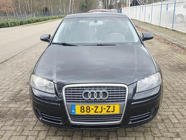 Occasion Audi A3 Ambiente 102 PK (75 kW) 2005 Zwart Hatchback