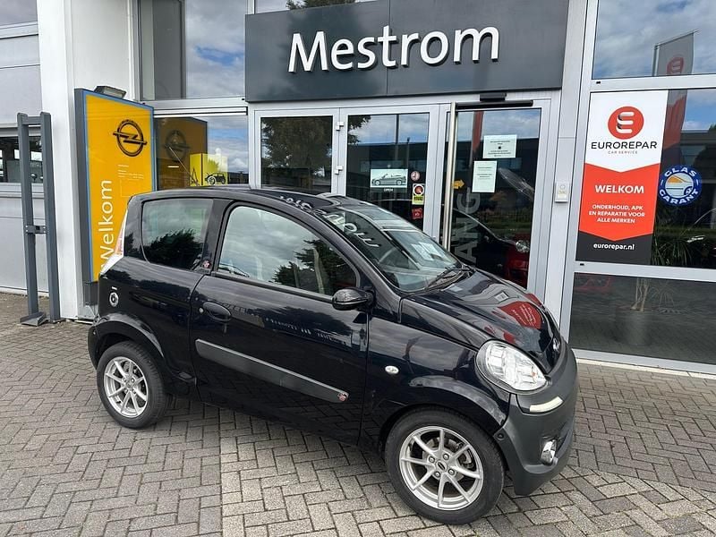 Zwart Gebruikt 2011 Microcar M.Go Hatchback | € 4.750 - Afbeelding 1/4