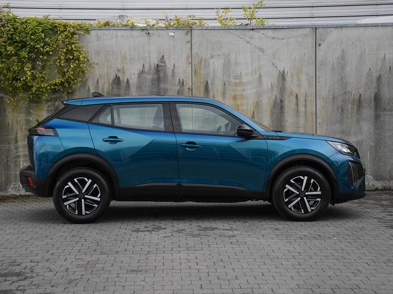 Nieuw Peugeot 2008 Style 102 PK (75 kW) 2025 Blauw SUV