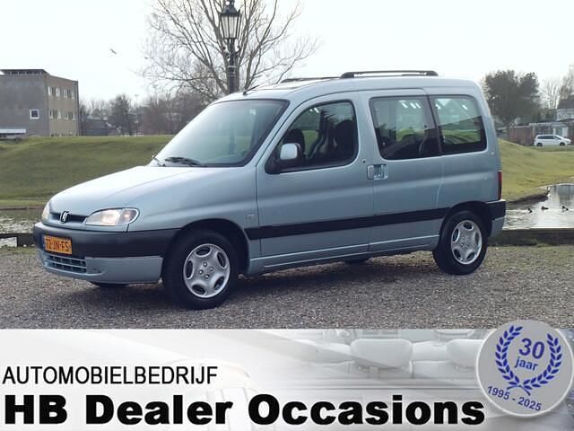 Grijs Occasion 2002 Peugeot Partner MPV | € 2.450 (Eerlijke prijs) - Afbeelding 1/4