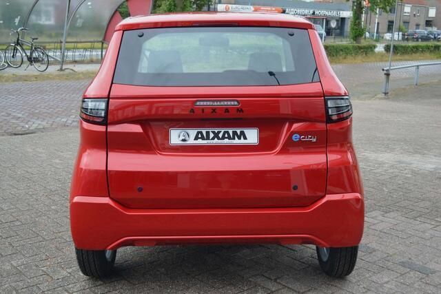 Nieuw Aixam City Pack 2025 Rood Hatchback