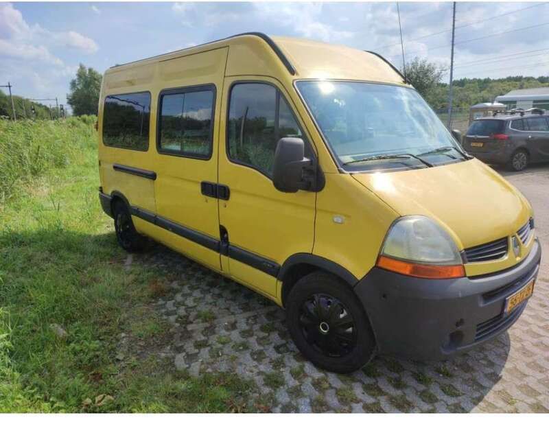 Geel Gebruikt 2007 Renault Master T28 MPV | € 8.500 - Afbeelding 1/4