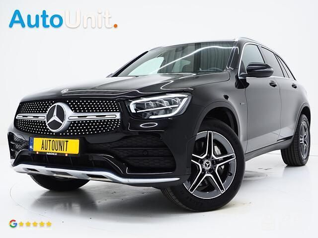 Zwart Gebruikt 2021 Mercedes GLC300 Premium SUV | € 39.840 (Eerlijke prijs) - Afbeelding 1/4