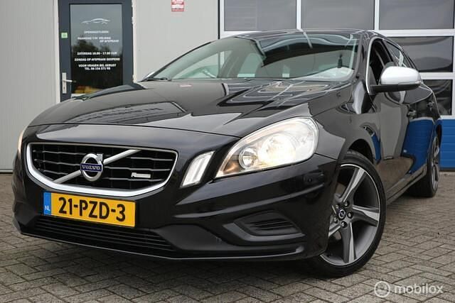 Zwart Gebruikt 2011 Volvo V60 R-Design Stationwagen | € 7.800 (Iets duurder) - Afbeelding 1/4