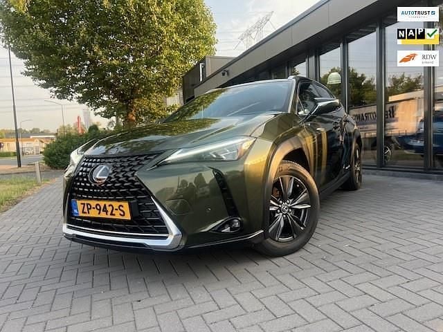 Groen Gebruikt 2019 Lexus UX 250h SUV | € 24.499 (Iets duurder) - Afbeelding 1/4
