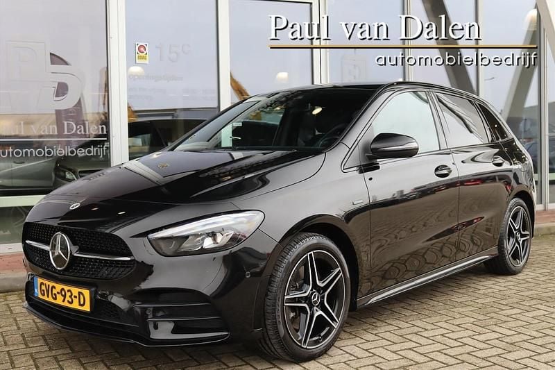 Occasion Mercedes B250e AMG 218 PK (160 kW) 2021 Zwart MPV