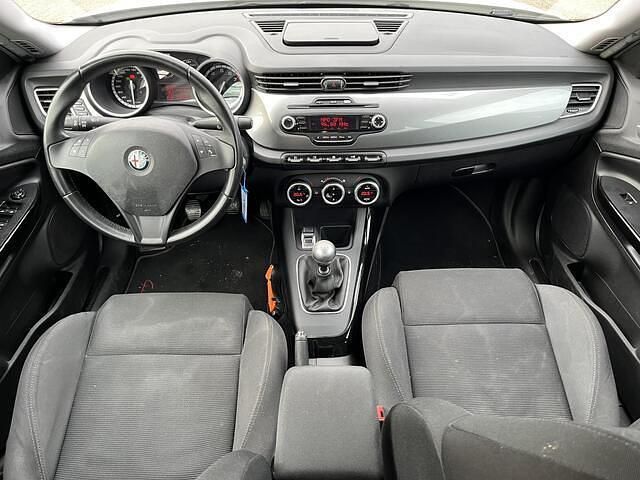 Occasion Alfa Romeo Giulietta Distinctive 170 PK (125 kW) 2011 Wit Hatchback