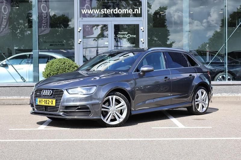 Hatchback Gebruikt 2015 Audi A3 Sportback e-tron Ambition Sedan | € 15.950 (Eerlijke prijs) - Afbeelding 1/4