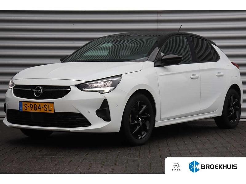 Wit Gebruikt 2023 Opel Corsa GS Line Hatchback | € 15.900 (Eerlijke prijs) - Afbeelding 1/4