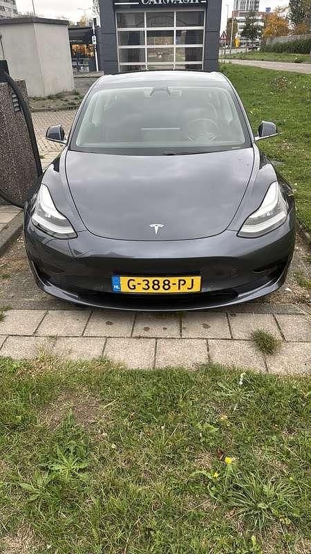 Grijs Gebruikt 2019 Tesla Model 3 RWD Sedan | € 16.500 (Super prijs) - Afbeelding 1/4