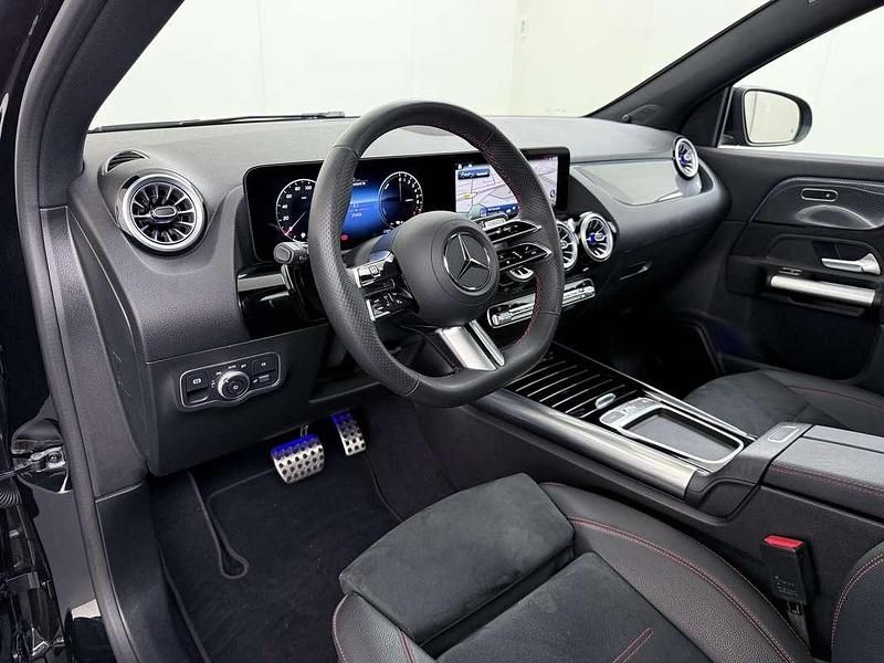 Occasion Mercedes GLA250 AMG line 218 PK (160 kW) 2024 Zwart SUV