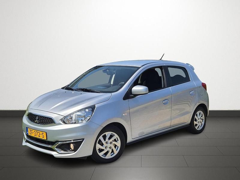 Occasion Mitsubishi Space Star Active 2019 Grijs Hatchback