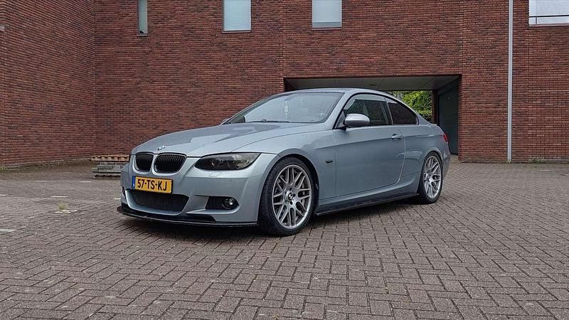 Gebruikt 2007 BMW 335 Coupé | € 16.000 - Afbeelding 1/4