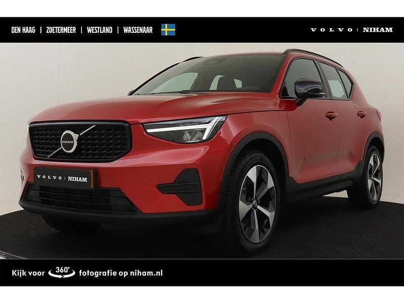 Gebruikt 2025 Volvo XC40 Plus SUV | € 43.785 (Eerlijke prijs) - Afbeelding 1/4