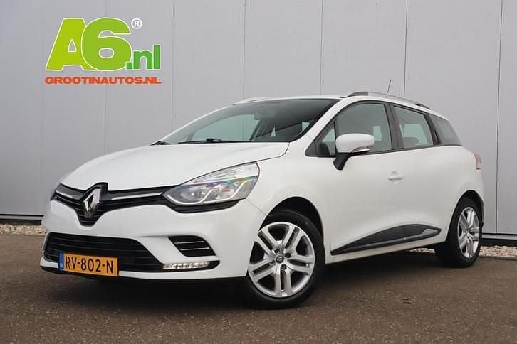 Ijswit 369 Gebruikt 2018 Renault Clio IV Zen Stationwagen | € 9.499 (Eerlijke prijs) - Afbeelding 1/4