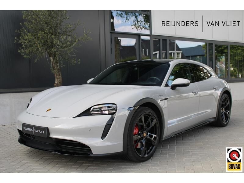 Grijs Gebruikt 2023 Porsche Taycan Cross Turismo Sedan | € 74.890 (Eerlijke prijs) - Afbeelding 1/4