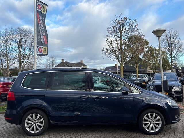 Occasion VW Sharan Highline 140 PK (102 kW) 2012 Blauw MPV