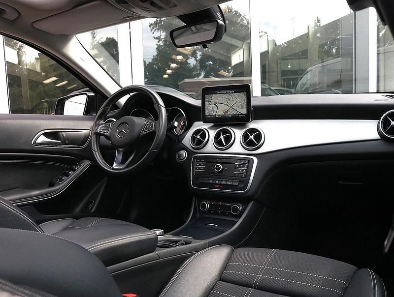 Occasion Mercedes GLA180 Ambition 123 PK (90 kW) 2017 Bruin SUV