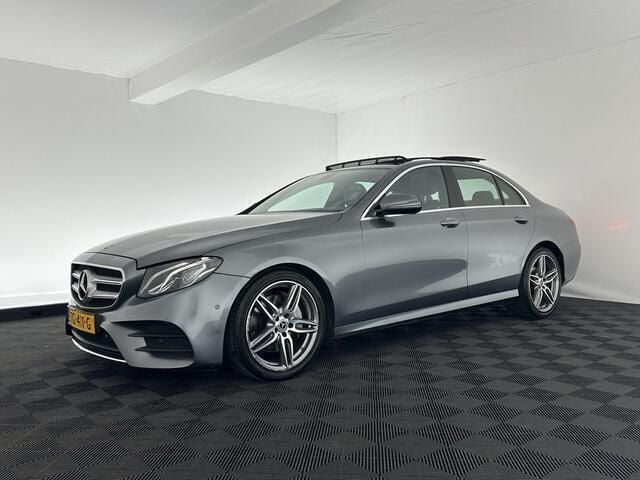 Occasion Mercedes E220 AMG line 194 PK (142 kW) 2018 Selenite gray metallic (grijs metallic) Sedan