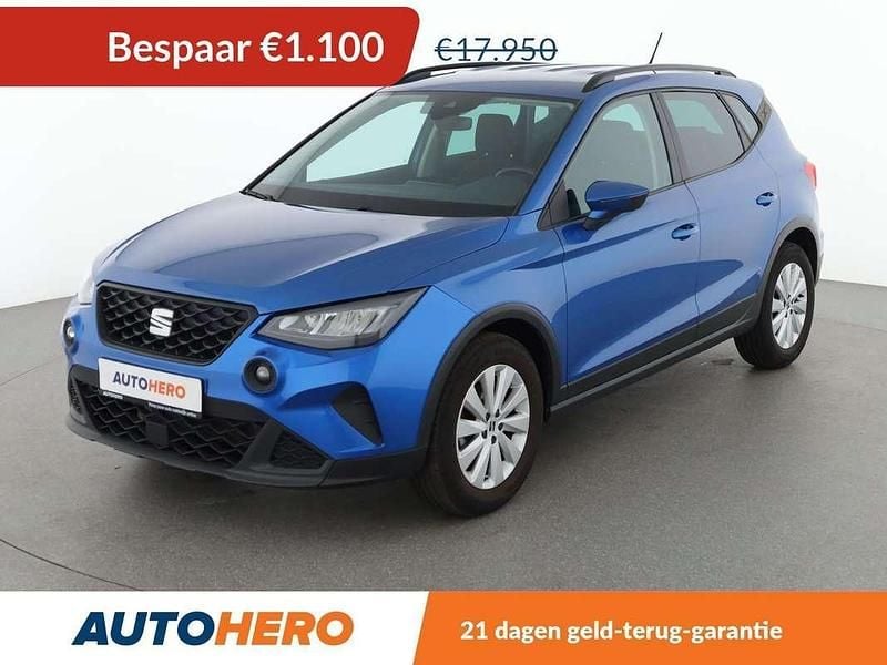 Blauw Gebruikt 2022 Seat Arona Style SUV | € 17.049 (Eerlijke prijs) - Afbeelding 1/3