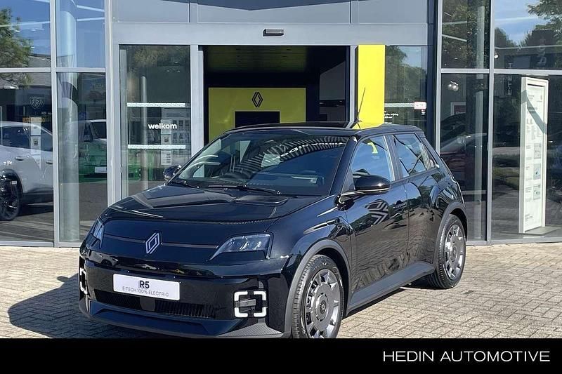 Zwart, metallic lak Nieuw 2025 Renault R5 Evolution Hatchback | € 28.940 - Afbeelding 1/4