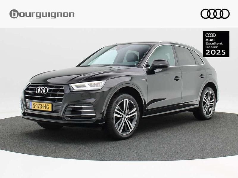 Zwart Occasion 2020 Audi Q5 S-Line SUV | € 30.850 (Goede deal) - Afbeelding 1/4