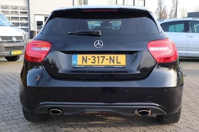 Occasion Mercedes A180 Prestige 123 PK (90 kW) 2013 Zwart Hatchback