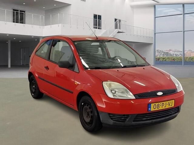 Occasion Ford Fiesta Ambiente 69 PK (50 kW) 2004 Rood Hatchback