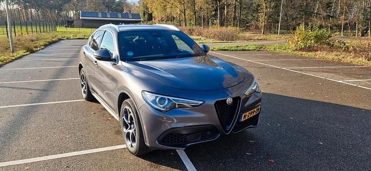 Occasion 2019 Alfa Romeo Stelvio Tech Edition SUV | € 26.500 (Super prijs) - Afbeelding 1/4