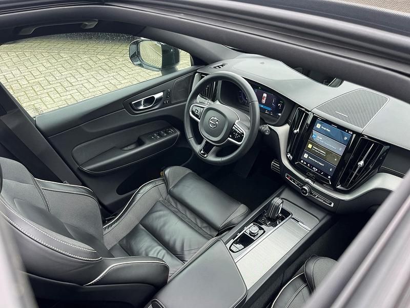 Occasion Volvo XC60 R-Design 311 PK (228 kW) 2022 Wit SUV