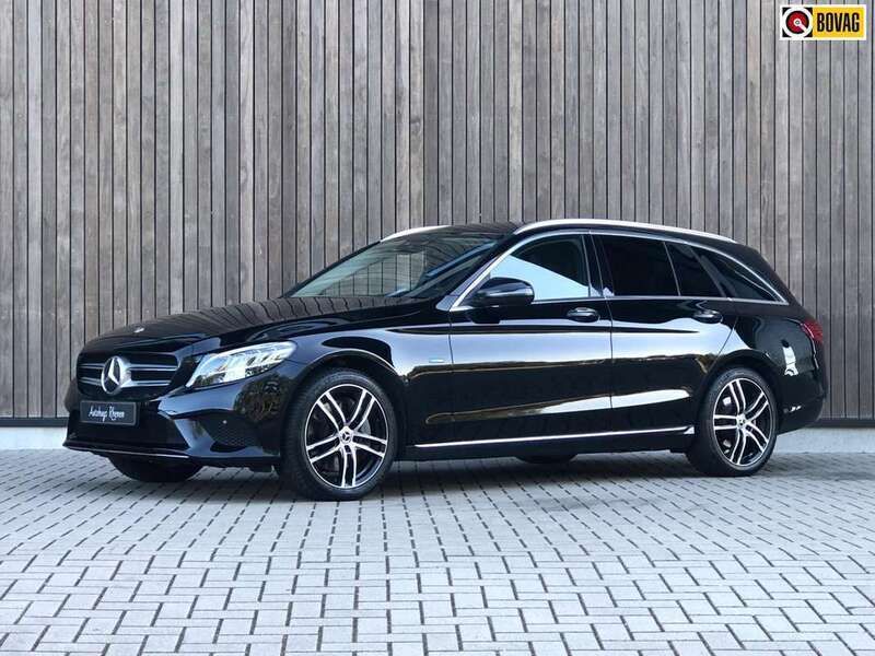Zwart Gebruikt 2021 Mercedes C300e Stationwagen | € 24.900 (Goede deal) - Afbeelding 1/4