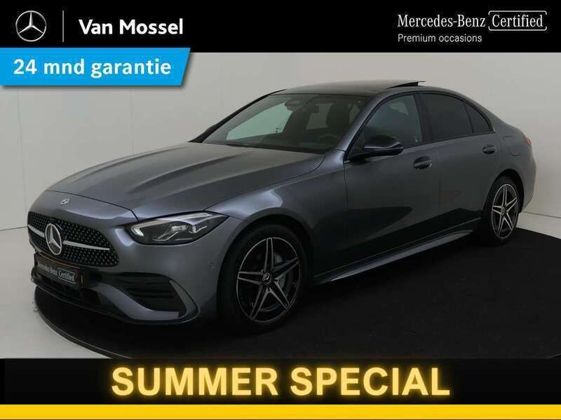 Grijs Gebruikt 2023 Mercedes C300e AMG line Sedan | € 49.945 (Eerlijke prijs) - Afbeelding 1/4
