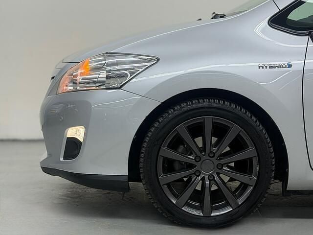 Occasion Toyota Auris 99 PK (72 kW) 2012 Grijs Hatchback