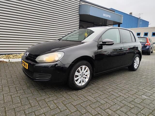 Zwart Gebruikt 2012 VW Golf VII Comfortline Hatchback | € 3.999 (Super prijs) - Afbeelding 1/4