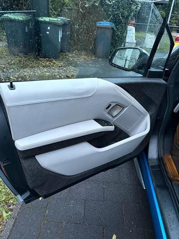 Gebruikt 2013 BMW i3 | € 9.650 (Goede deal) - Afbeelding 1/4
