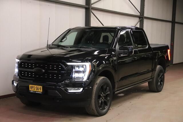 Zwart Gebruikt 2022 Ford F-150 Platinum Pickup | € 52.900 (Super prijs) - Afbeelding 1/4