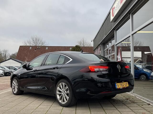 Occasion Opel Insignia Business Elegance 122 PK (89 kW) 2021 Zwart Hatchback